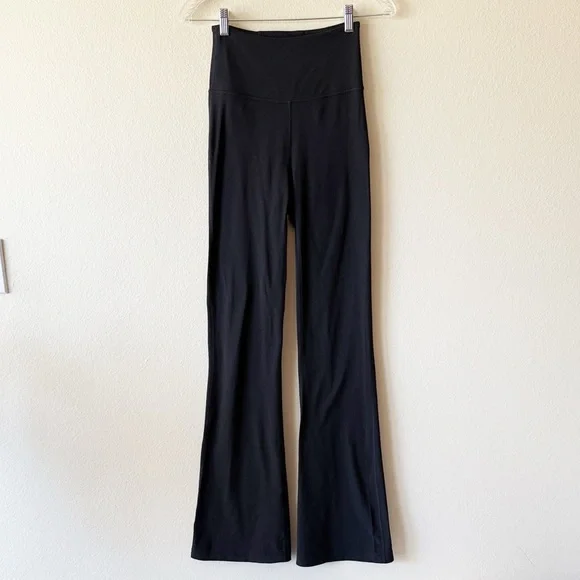Lululemon Groove Nulu Super High-Rise Flared Pant - Picture 3 of 14